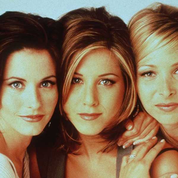 10 Reasons Why Girl Friends are better than Guy Friends