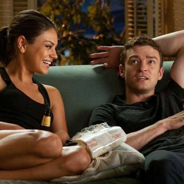 What Having A "Friends With Benefits" Relationship Really Means