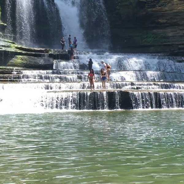 6 Road Trip Worthy Hiking Places From Nashville