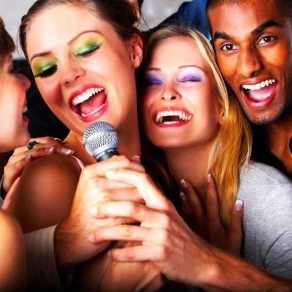 Why Being An Extrovert Is Awesome