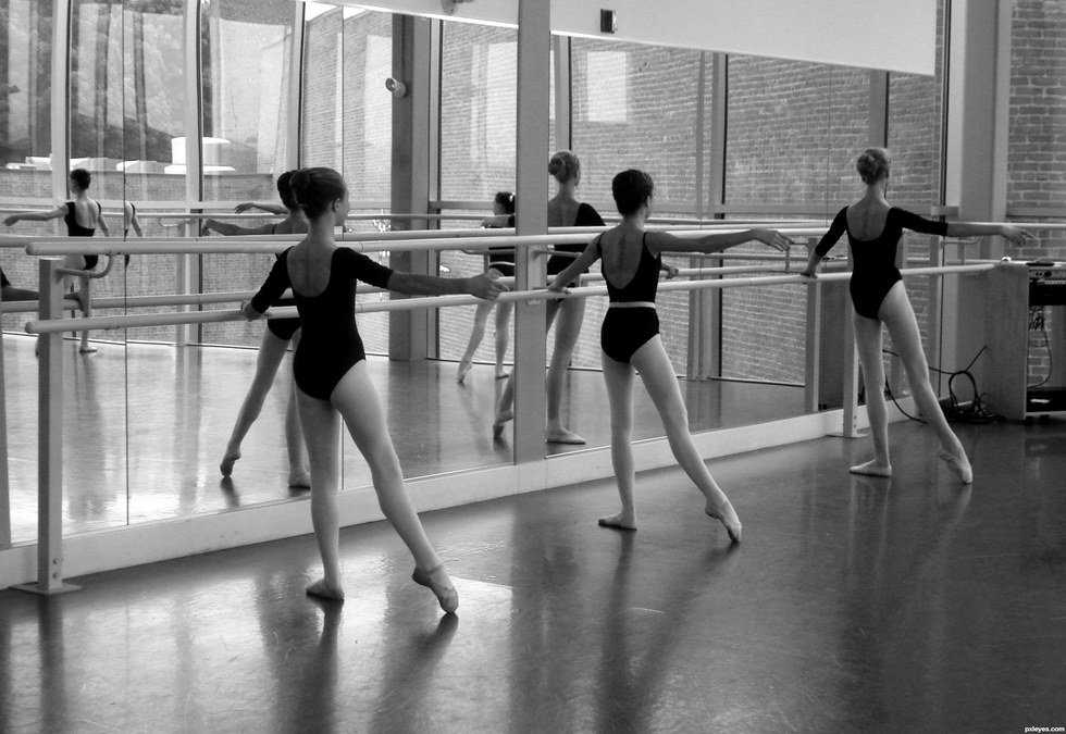 Why Everyone Should Try A Ballet Class | The Odyssey Online