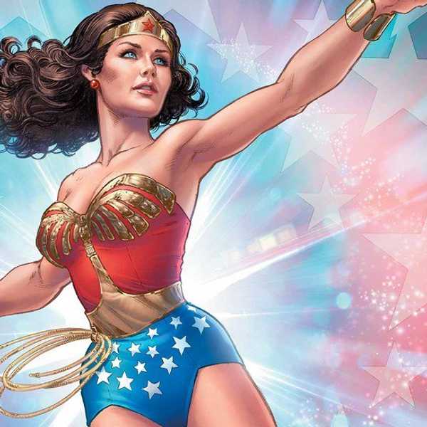 8 Reasons Wonder Woman Is Amazing