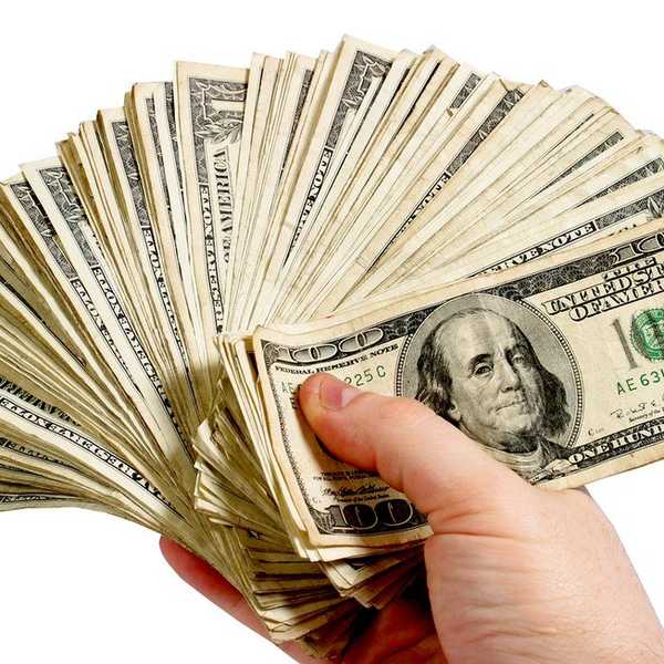 10 Ways To Make Extra Money In College