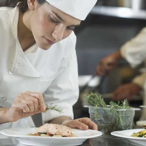 The Debate of Cooking Vs. Eating Out