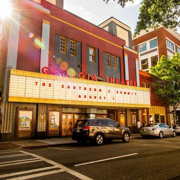 6 Things You Miss About Leaving Your College Town