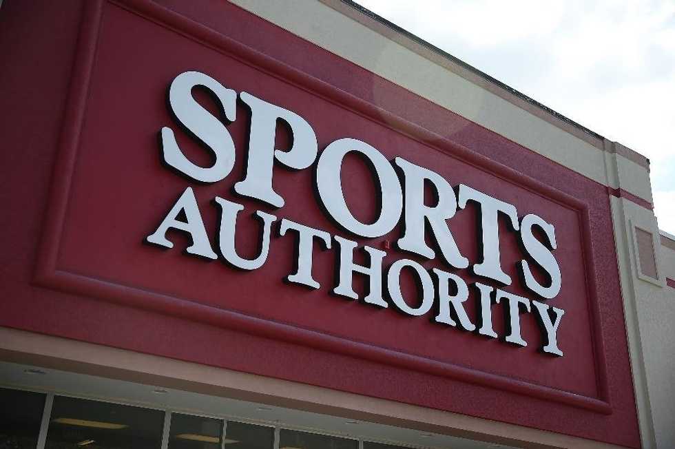 Sports Authority Closes Its Stores