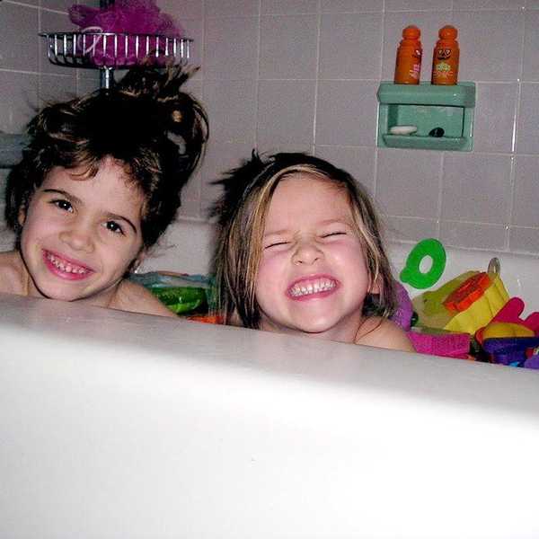 13 Reasons You Should Love Your Sister