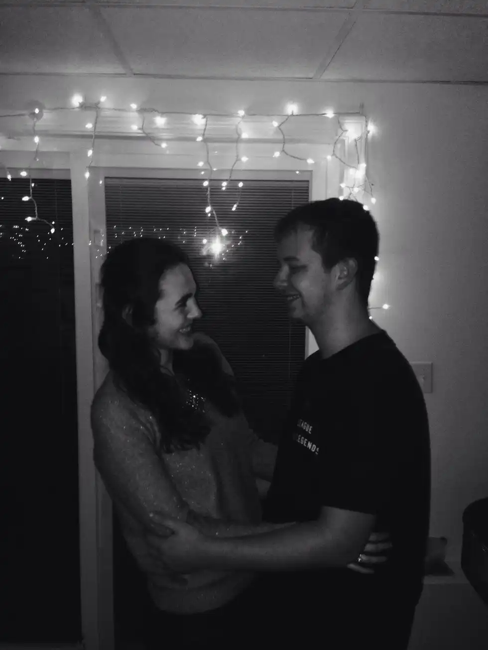 College Introduces Long Distance Relationships