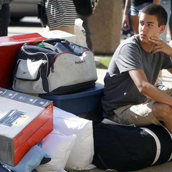 The Tips And Tricks To Moving Into Your College Dorm