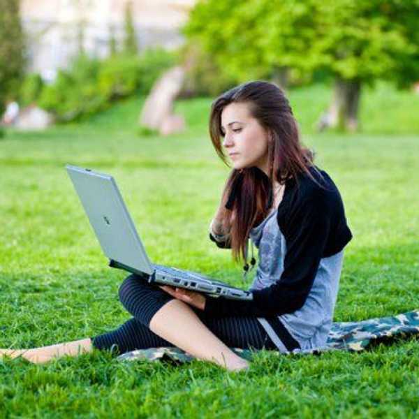 The Good, the Bad, and the Ugly of Taking an Online Class