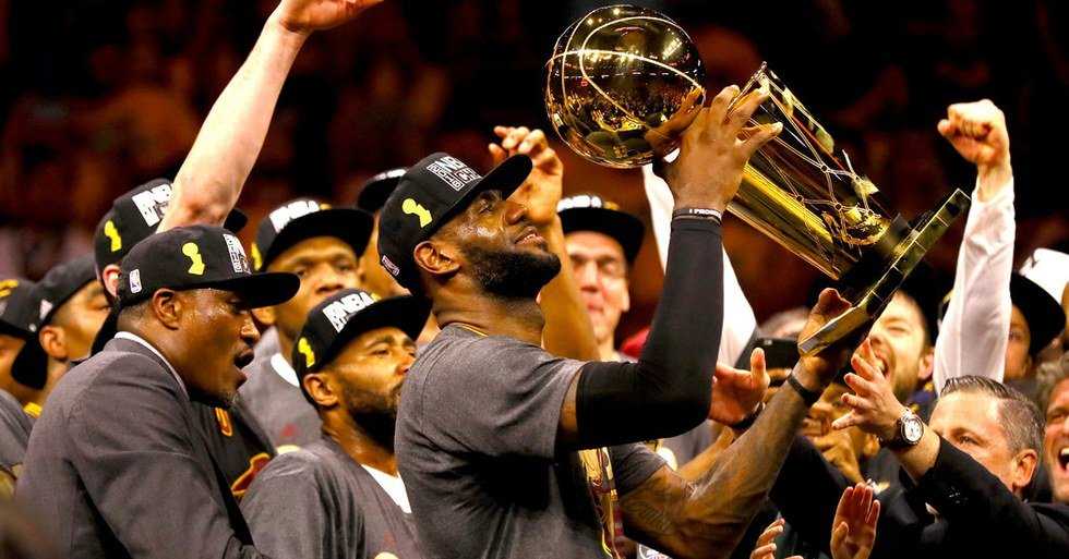 America's Sports Addiction
