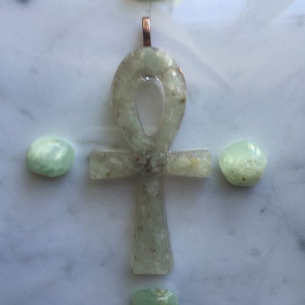 5 Healing Crystals That'll Soothe Your Soul And Where to Get Them