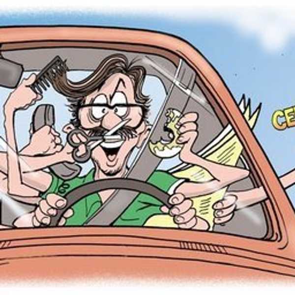 8 Distractions While Driving