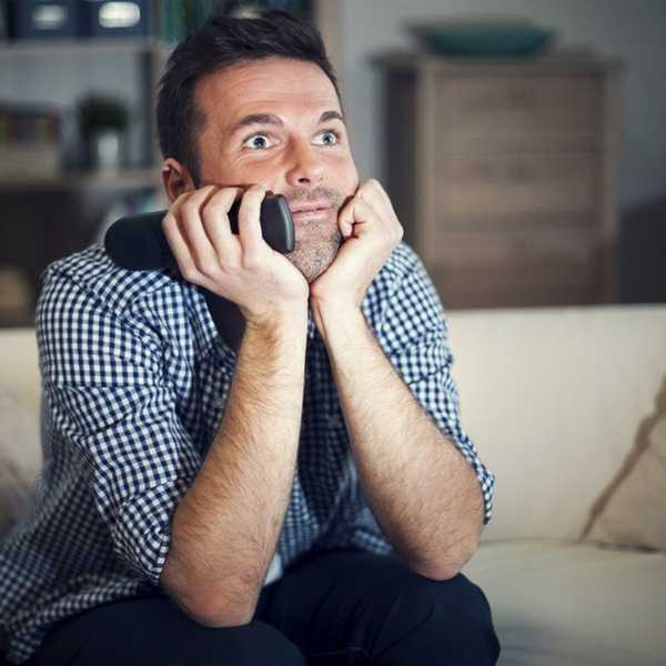 11 Stages Of Being Addicted To A TV Show