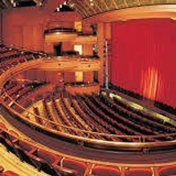 10 Broadway Musicals You Have To See