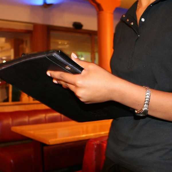 10 Reasons Being a Server is the Best and Worst Job You'll Ever Have