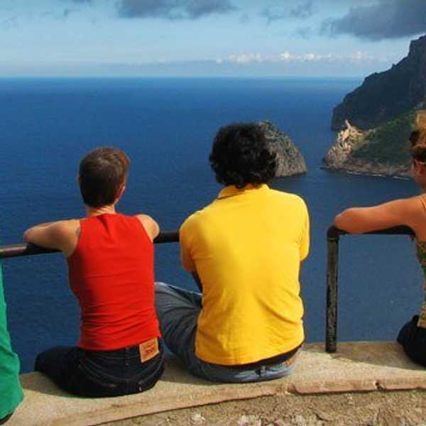 5 Things That Happen When You Go Home For The Summer