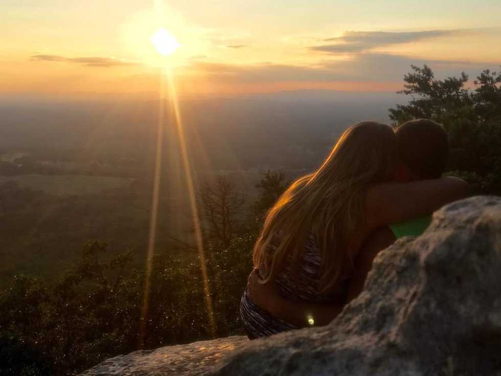 15 Signs Your Boyfriend Is Your Bestfriend