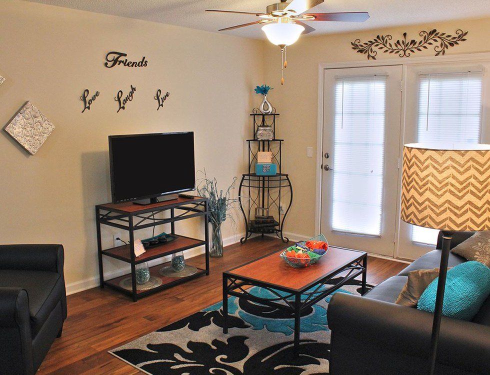 16 Lessons Learned From Living In An Apartment For The First Time