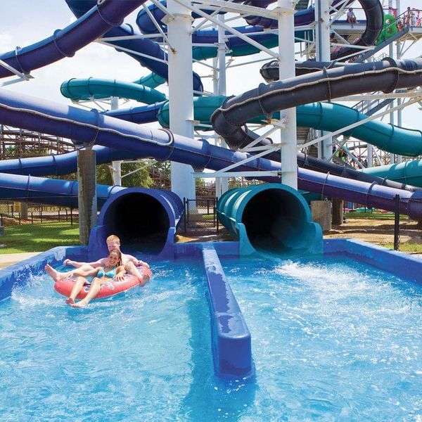 Types Of People You'll See At Every Water Park