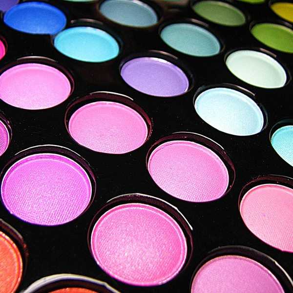 What To Do With Colors Not Used In Your Makeup Palette