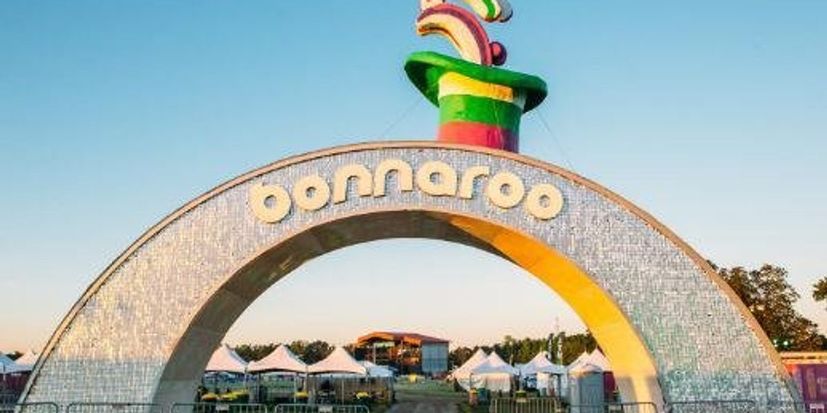Bonnaroo Sign 10 Signs You Know Bonnaroo Is Your Home | The Odyssey Online