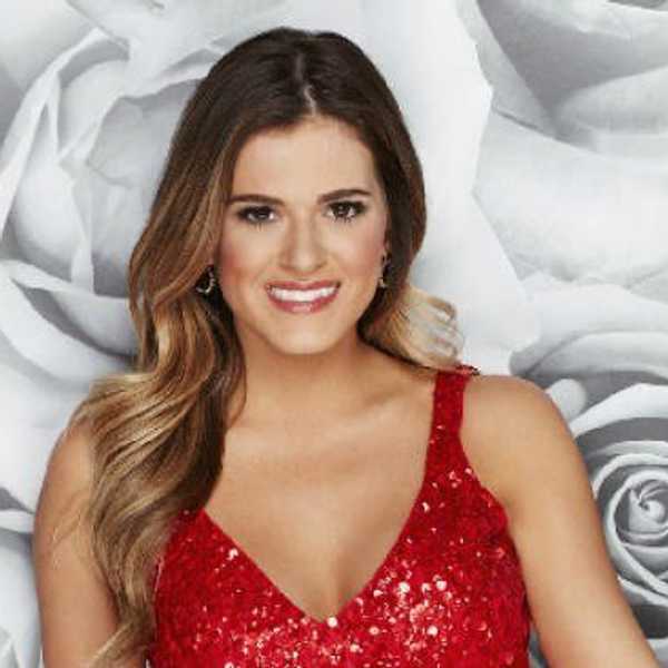 6 Reasons Why JoJo Fletcher Is Perfect
