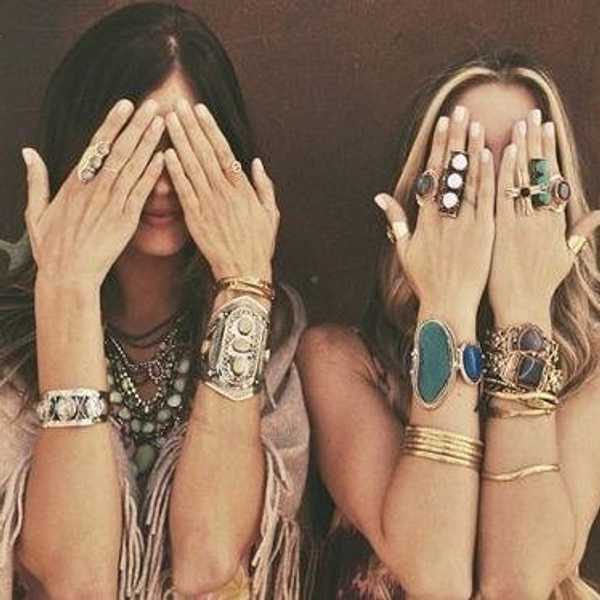 Five Key Differences Between A Hippie And A Gypsy