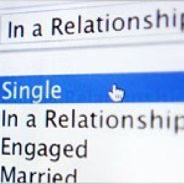 Your Relationship Doesn't Need To Be 'Facebook Official'