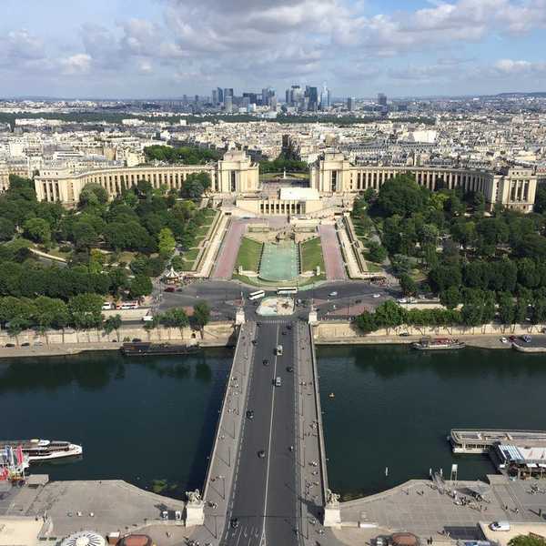 7 Life Lessons Paris Taught Me