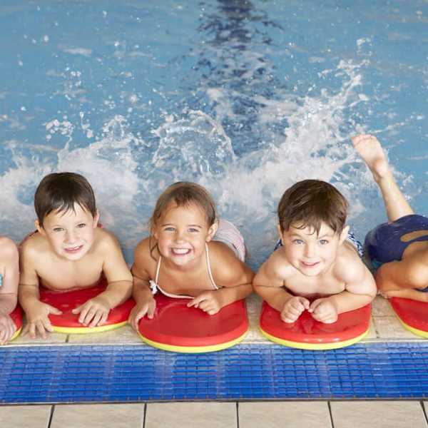 10 Things Lifeguards Want You To Know About Swimming In The Pool This Summer