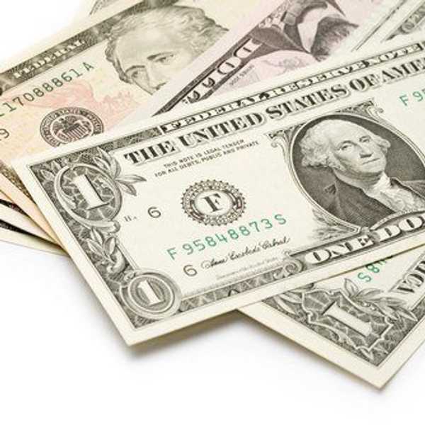 Why You Should Always Tip Your Waiter