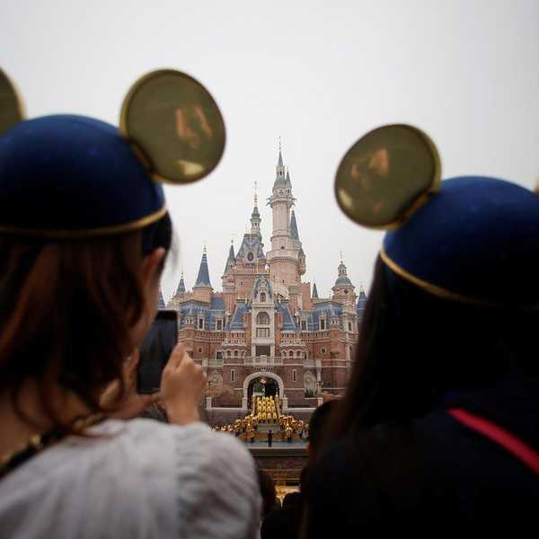 Ni Hao, Mickey!