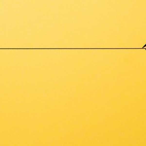 Hemingway Or Tolkien: Who Does It Better?