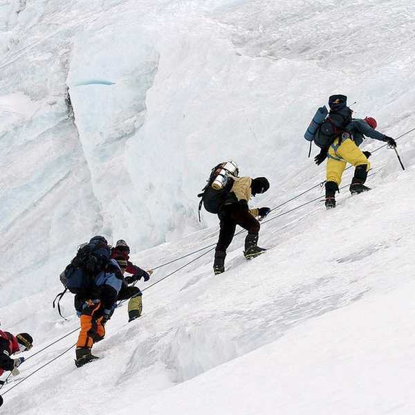 Dying For Glory: 5 Fatal Stories From Mt. Everest