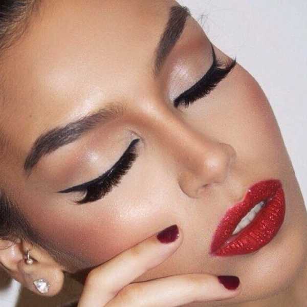Why I'm Perfectly Fine With Being Obsessed With Makeup