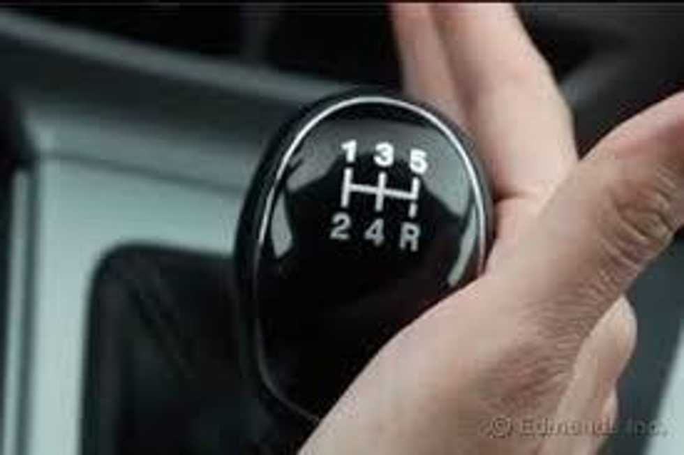 Reasons You Should Drive Manual