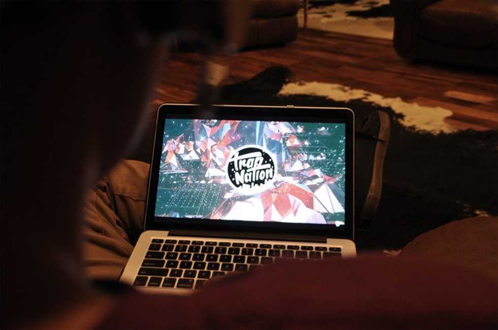 10 Facts About Musical Devotees