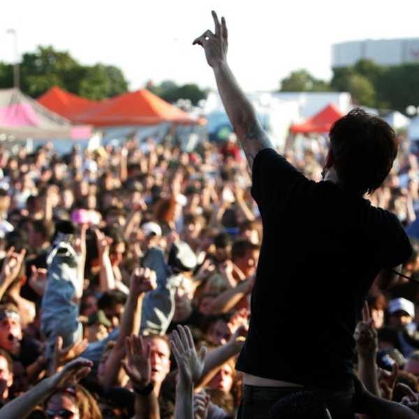How To Survive Warped Tour
