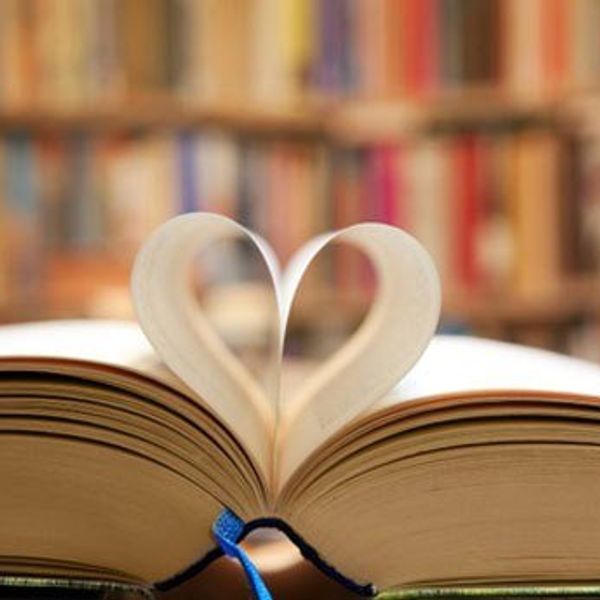 8 Reasons Why Reading Is Awesome