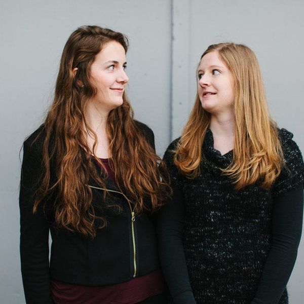 What It's Really Like To Be Roomates With Your Sister In College