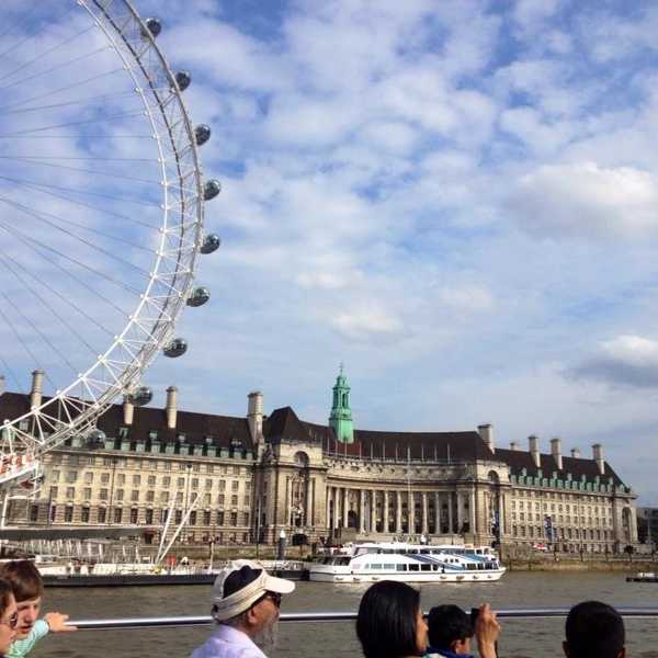 The Time I Went To Europe With 29 Strangers