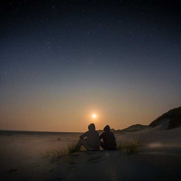 There's More To Life Than Comparing Relationships