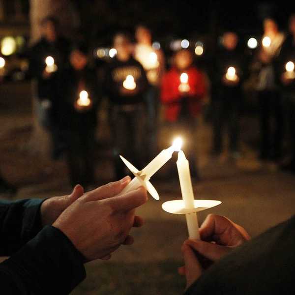 VCU's Candlelight Vigil For The Orlando Shooting Victims