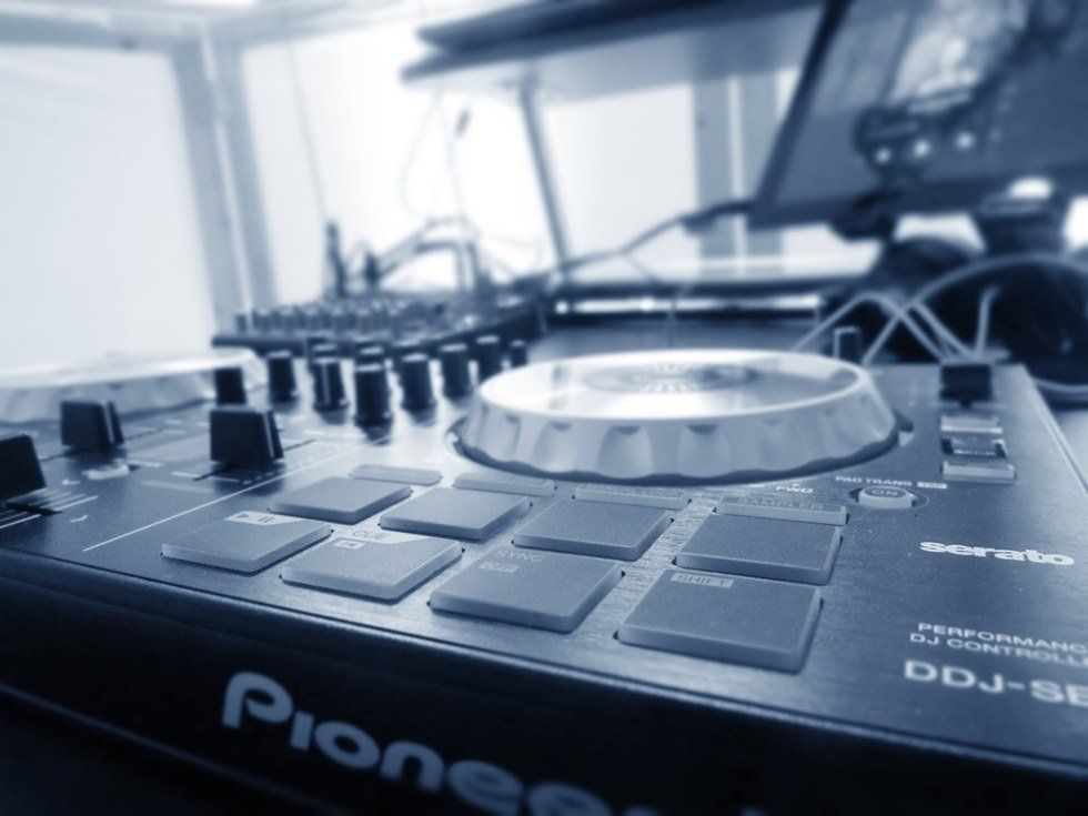 The Perks Of Dating A DJ