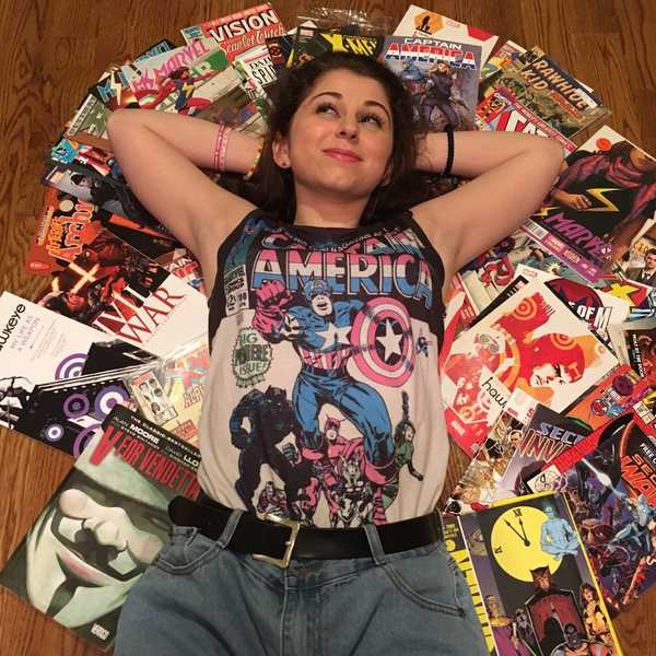 Why We Need To Stop The 'Fake Geek Girl' Shaming