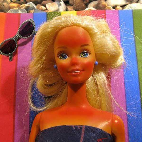 The Struggles Of Having Pale Skin In The Summer