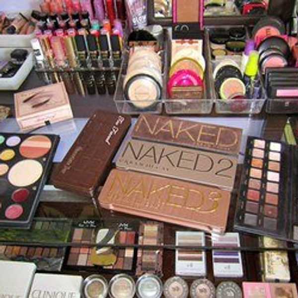 How Makeup Made Me More Confident