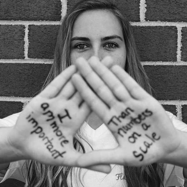 A Letter To The Girl Who Hates Her Body