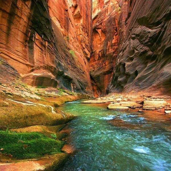 15 Bucket List Worthy Hikes In The United States